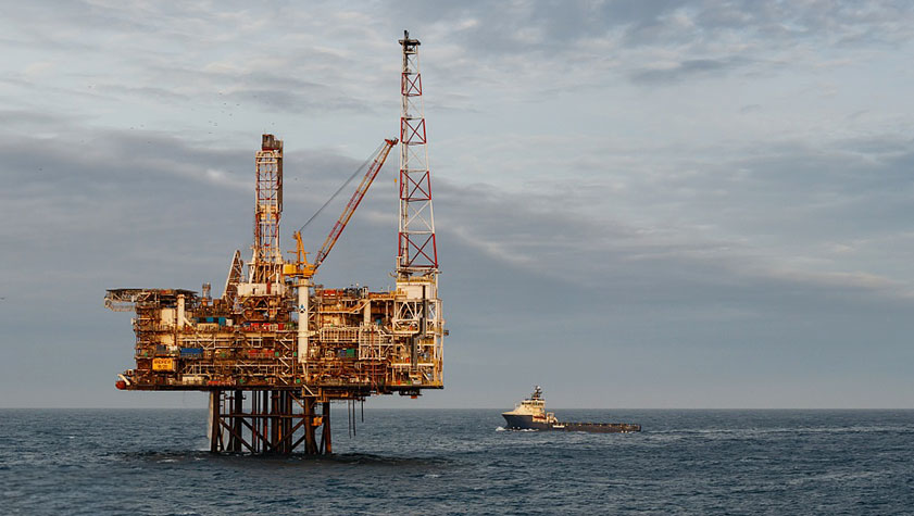 Impacto del rendimiento del fluido de perforación en la velocidad de perforación de bits PDC